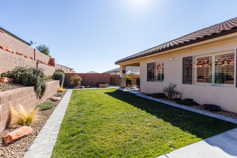 Tiny photo for 1952 N RESERVE PKWY, Washington, UT 84780 (MLS # 2136612)