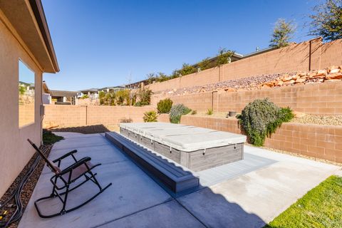 Tiny photo for 1952 N RESERVE PKWY, Washington, UT 84780 (MLS # 2136612)