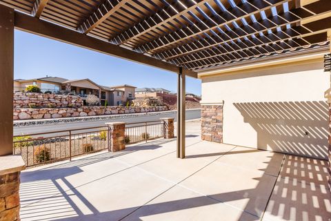 Tiny photo for 1952 N RESERVE PKWY, Washington, UT 84780 (MLS # 2136612)