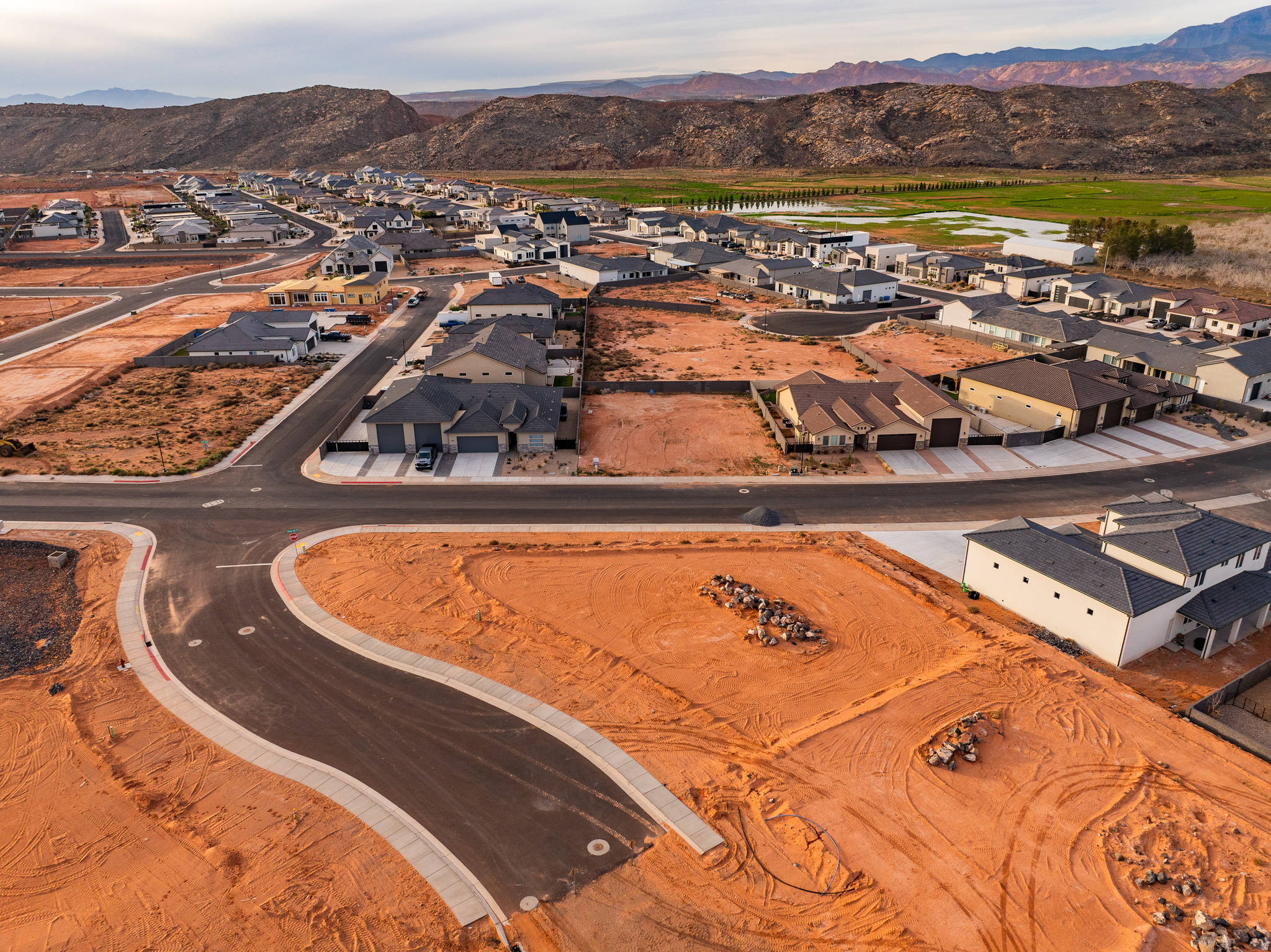 35 LOT SAND HOLLOW VLG 35