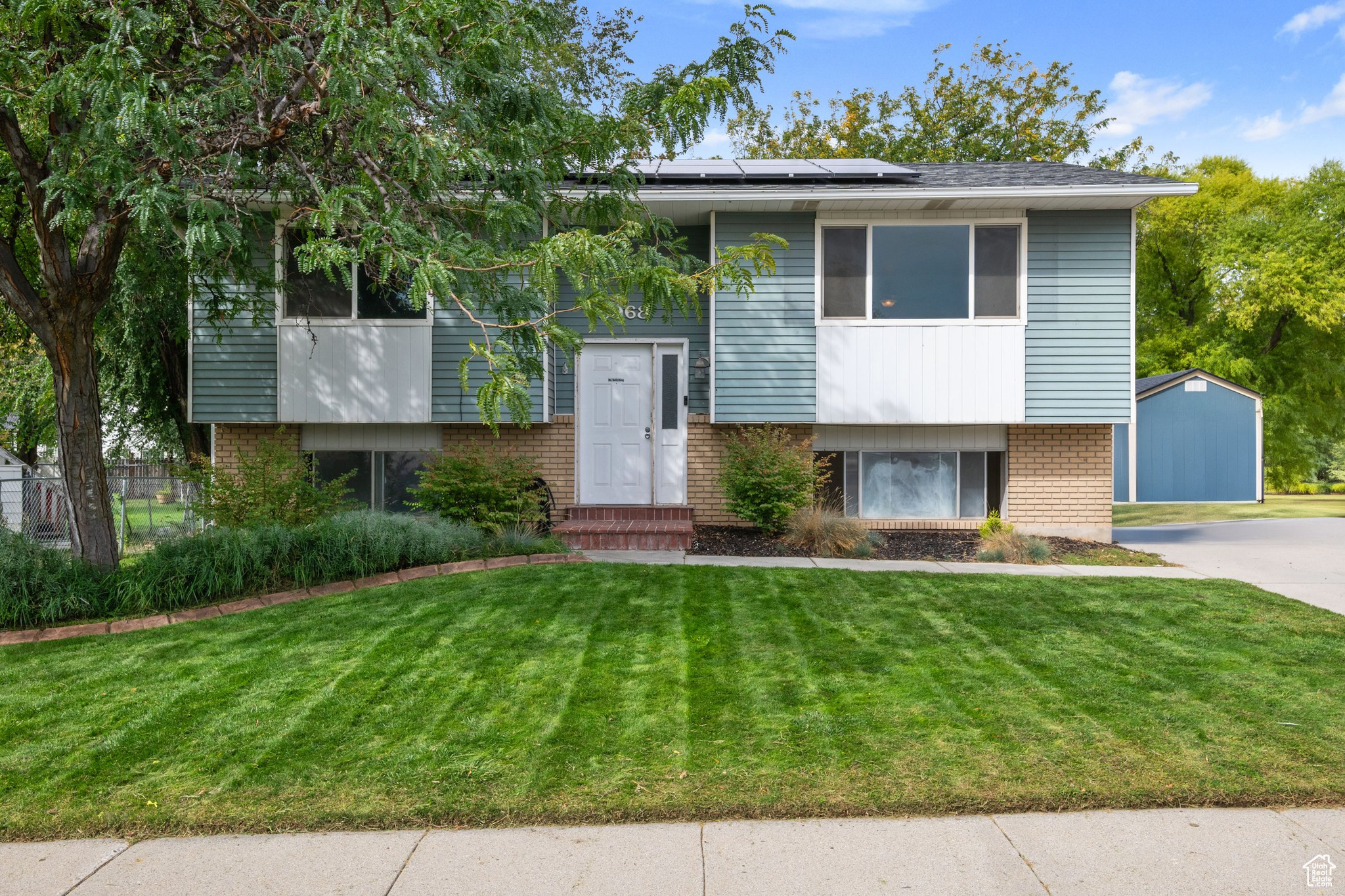 COUNTRY HILLS #2 - Residential