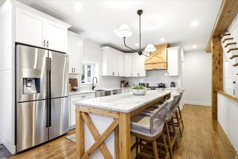Tiny photo for 1129 E ROOSEVELT AVE S, Salt Lake City, UT 84105 (MLS # 2164279)