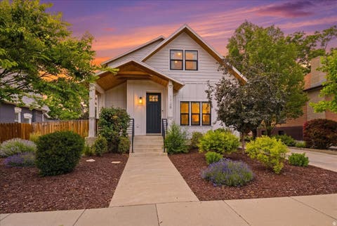 Tiny photo for 1129 E ROOSEVELT AVE S, Salt Lake City, UT 84105 (MLS # 2164279)