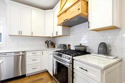 Tiny photo for 1129 E ROOSEVELT AVE S, Salt Lake City, UT 84105 (MLS # 2164279)