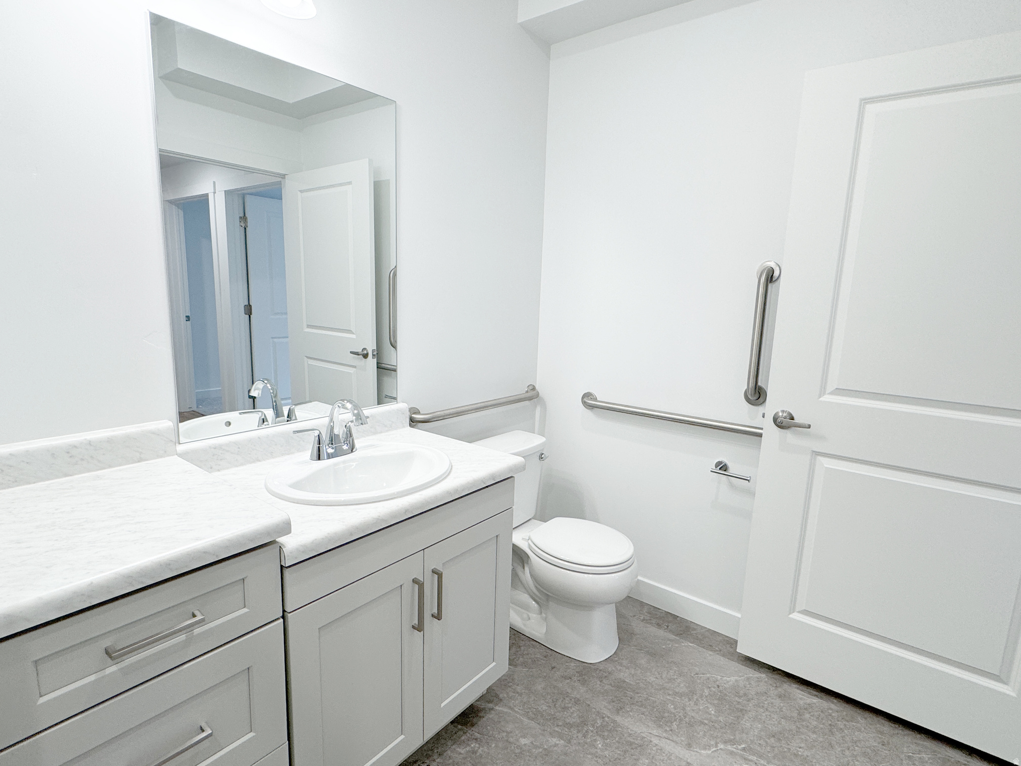 5263 W REVENTON RD S 103