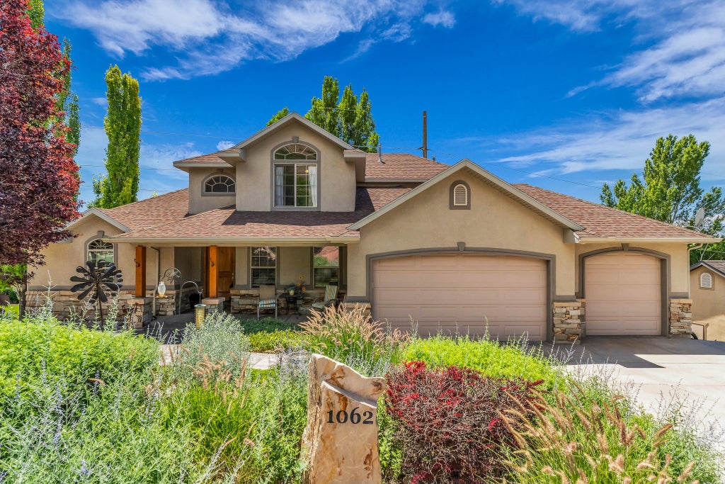 Photo of 1062 E 1150 ST N, Pleasant Grove, UT 84062 (MLS # 2184093)
