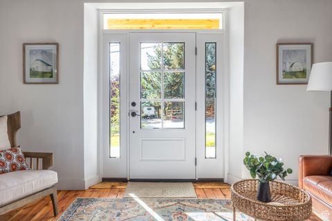 Tiny photo for 670 W 200 N, Midway, UT 84049 (MLS # 2119531)
