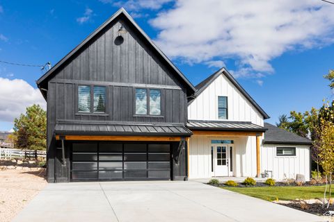 Tiny photo for 670 W 200 N, Midway, UT 84049 (MLS # 2119531)