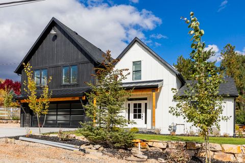 Tiny photo for 670 W 200 N, Midway, UT 84049 (MLS # 2119531)