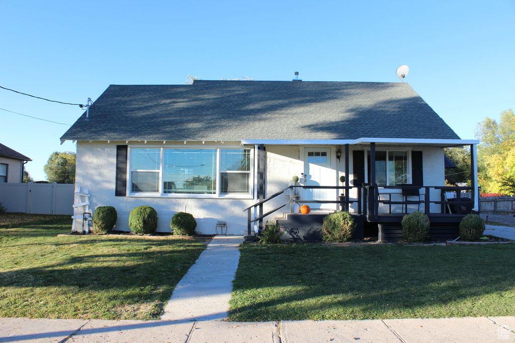 Photo of 165 E CENTER St, Gunnison, UT 84634 (MLS # 2118563)