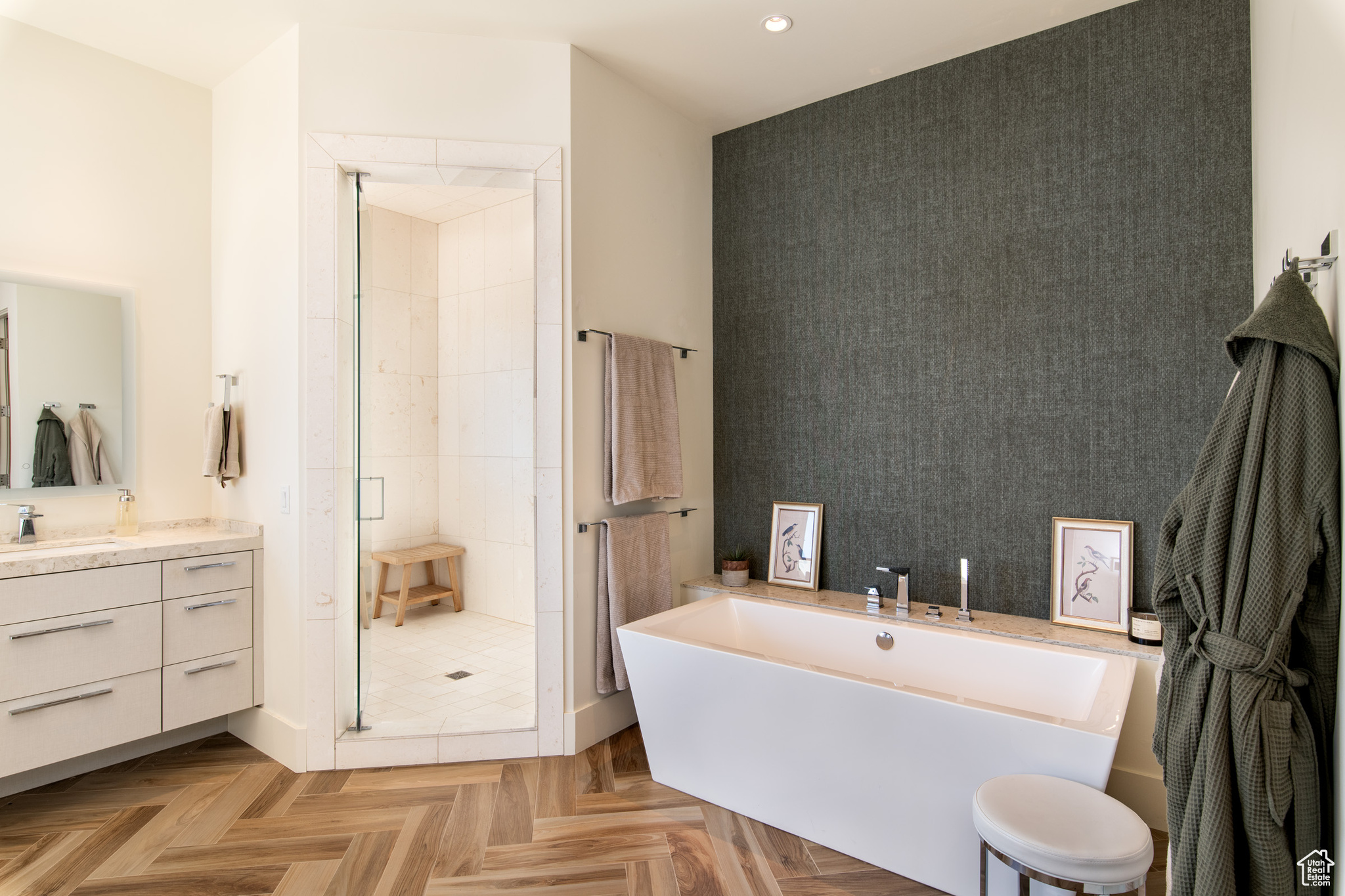 WOODS OF PARLEYS LANE - Residential
