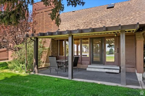 Tiny photo for 307 WILLOW WAY, Pleasant View, UT 84414 (MLS # 2102741)