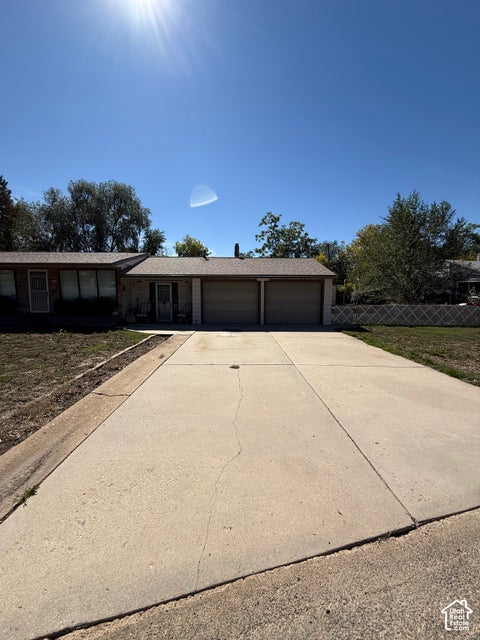 Tiny photo for 220 GLEN PL, Layton, UT 84041 (MLS # 2187885)
