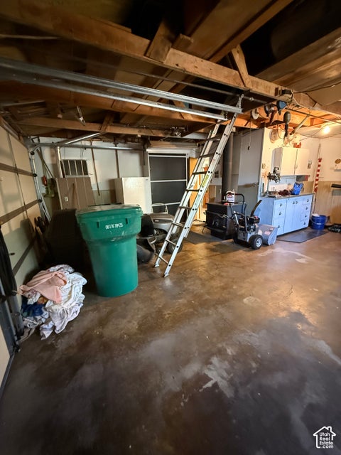 Tiny photo for 220 GLEN PL, Layton, UT 84041 (MLS # 2187885)