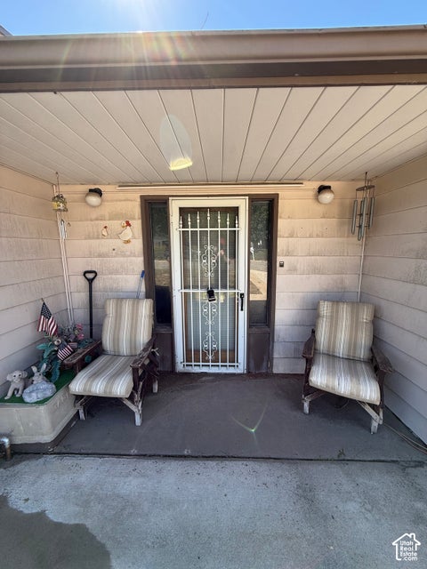 Tiny photo for 220 GLEN PL, Layton, UT 84041 (MLS # 2187885)