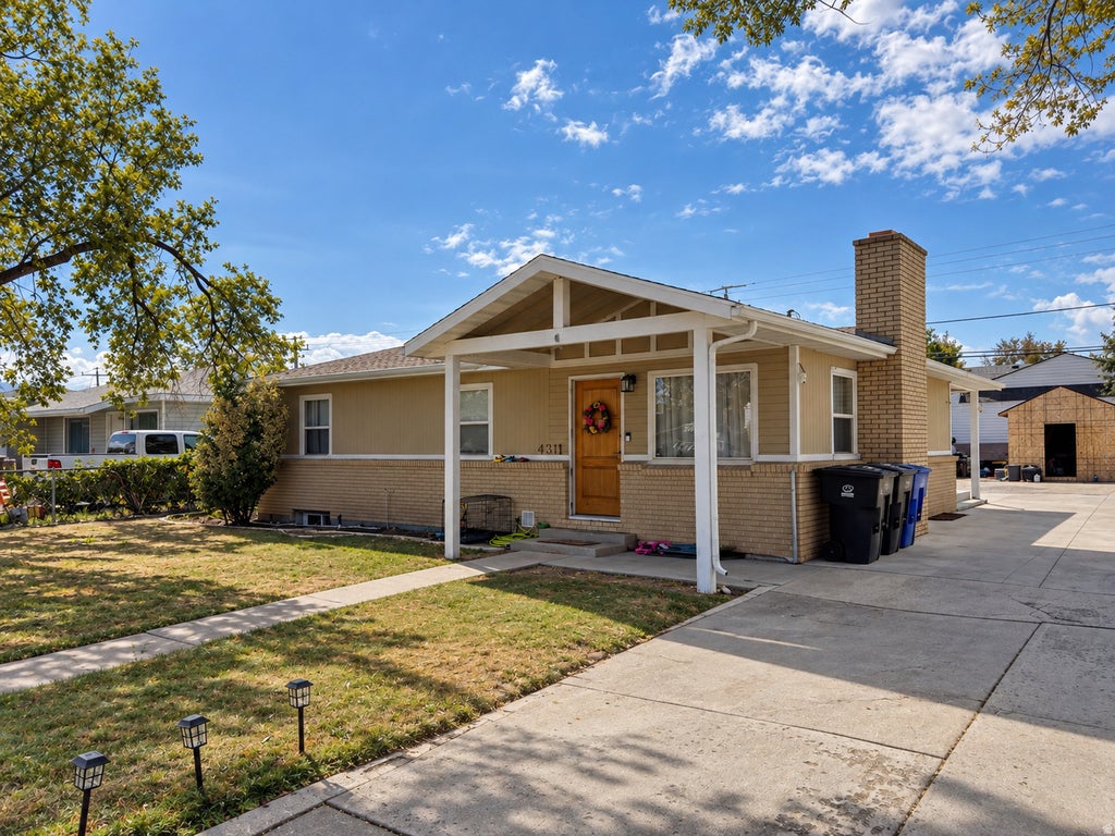 Photo of 4311 W 5780 S, Kearns, UT 84118 (MLS # 2185681)