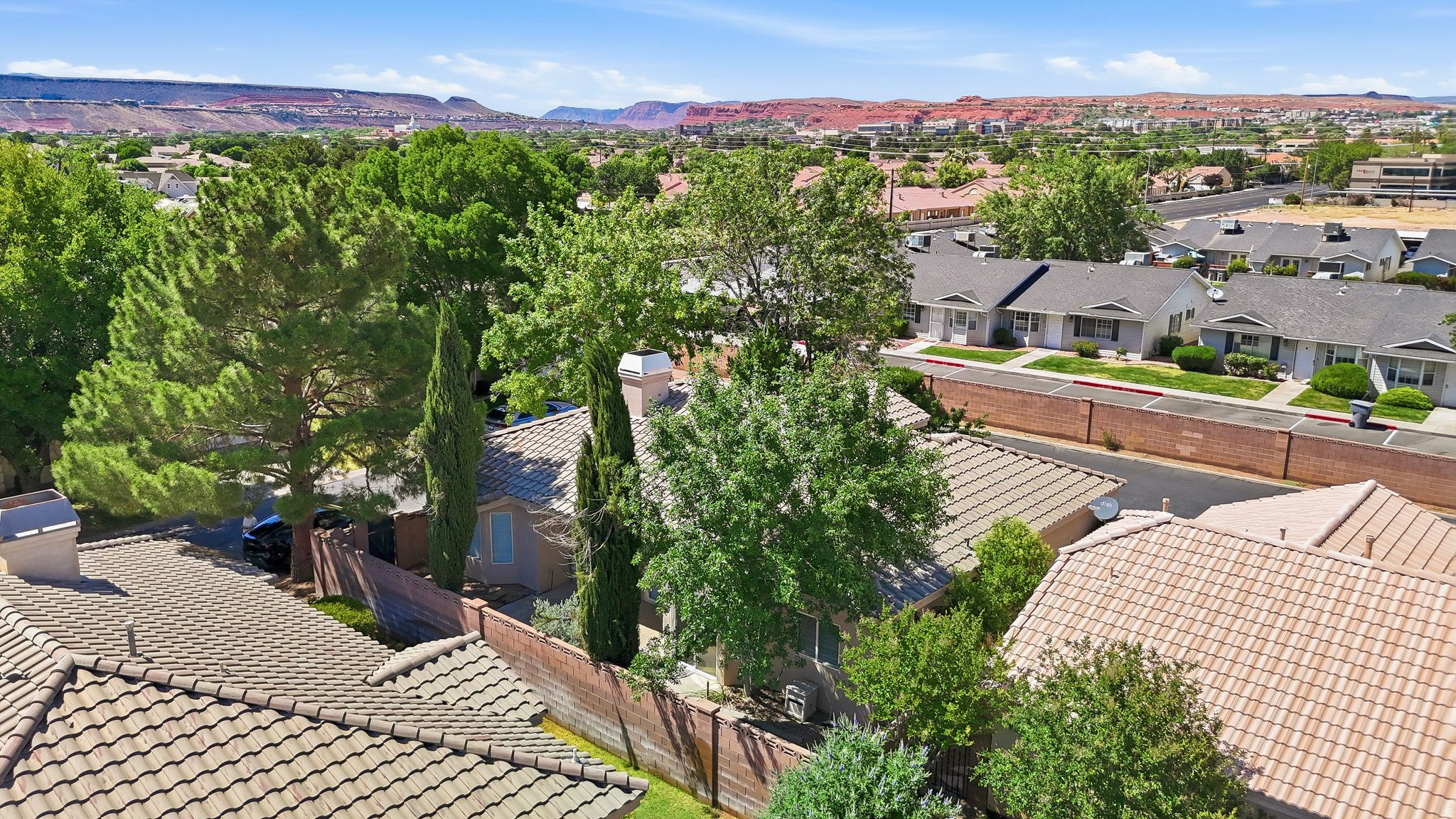 RIVER RIDGE GARDEN HOMES 1 - Residential