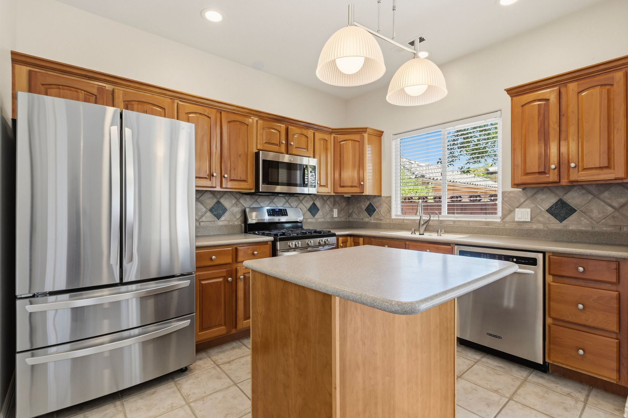 RIVER RIDGE GARDEN HOMES 1 - Residential
