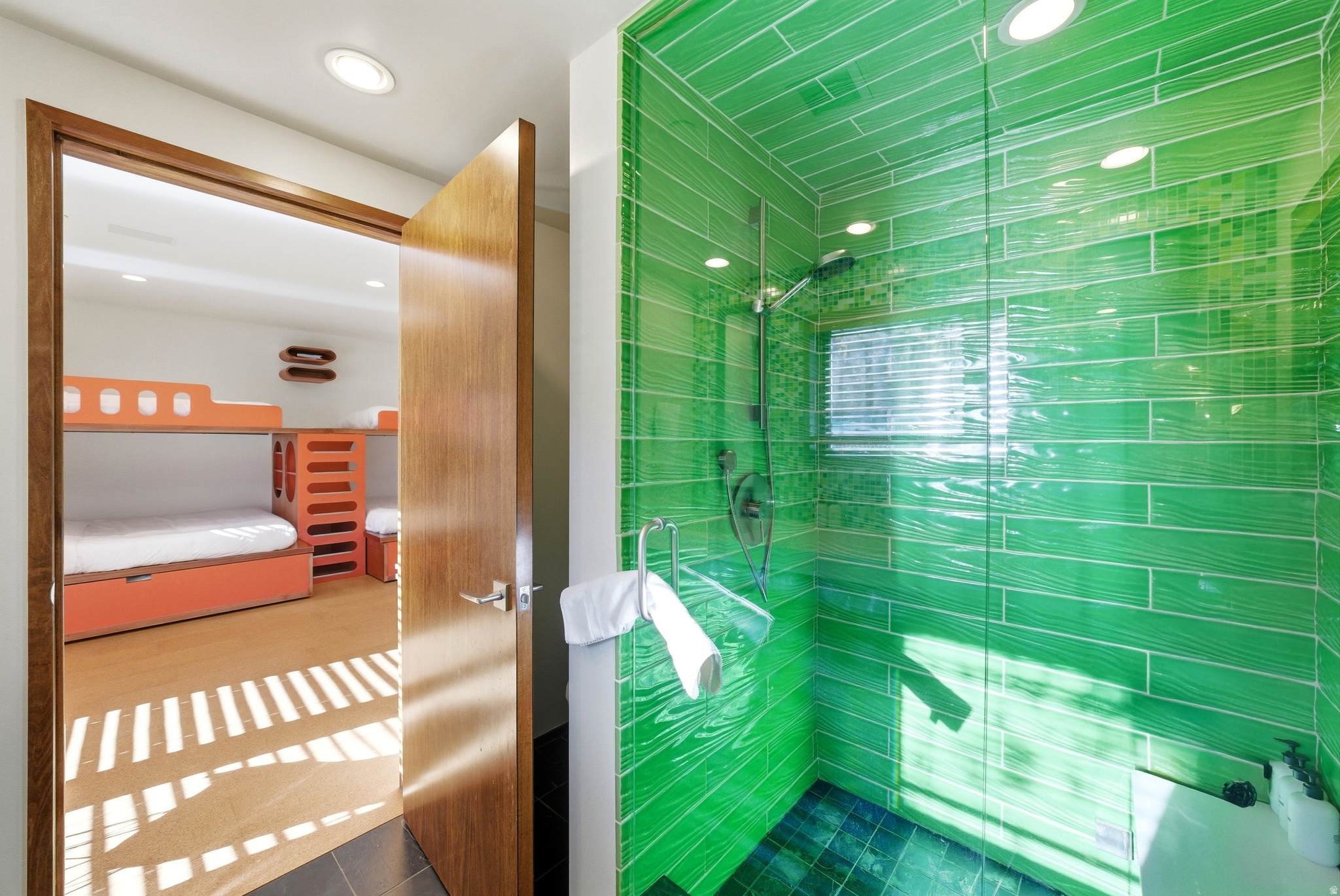 PARKWOOD PLACE - Residential