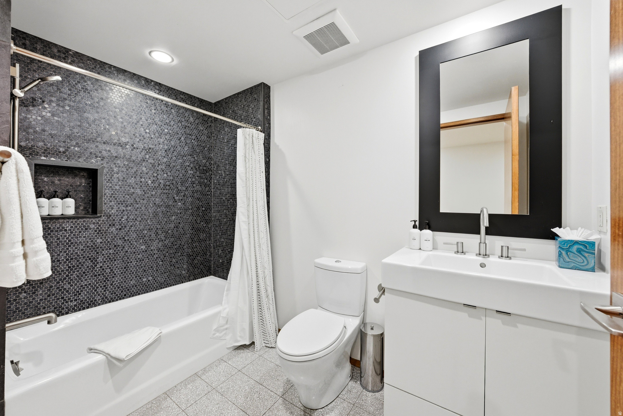 PARKWOOD PLACE - Residential