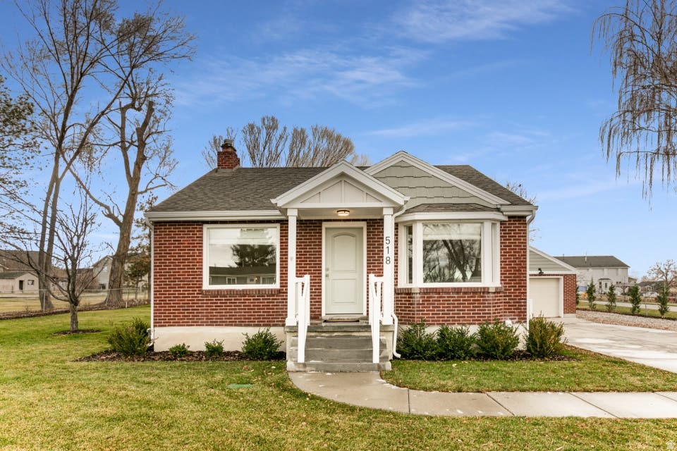 Photo of 518 E 11000 S, Sandy, UT 84070 (MLS # 2177028)