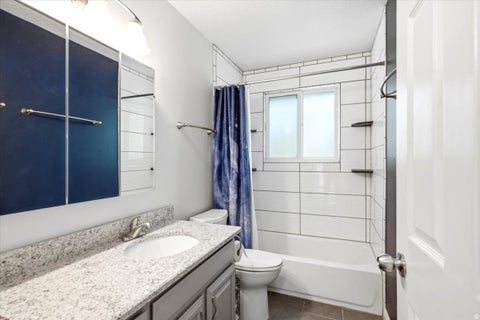 Tiny photo for 603 E 1550 S, Kaysville, UT 84037 (MLS # 2182929)