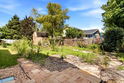 Tiny photo for 603 E 1550 S, Kaysville, UT 84037 (MLS # 2182929)