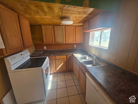Tiny photo for 5931 N 550 E, Kenilworth, UT 84529 (MLS # 2189819)
