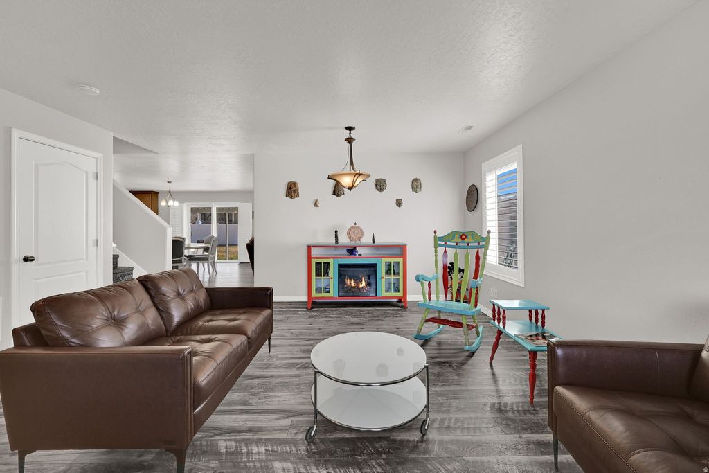 Photo of 892 N FLINT CIR, Tooele, UT 84074 (MLS # 2142735)