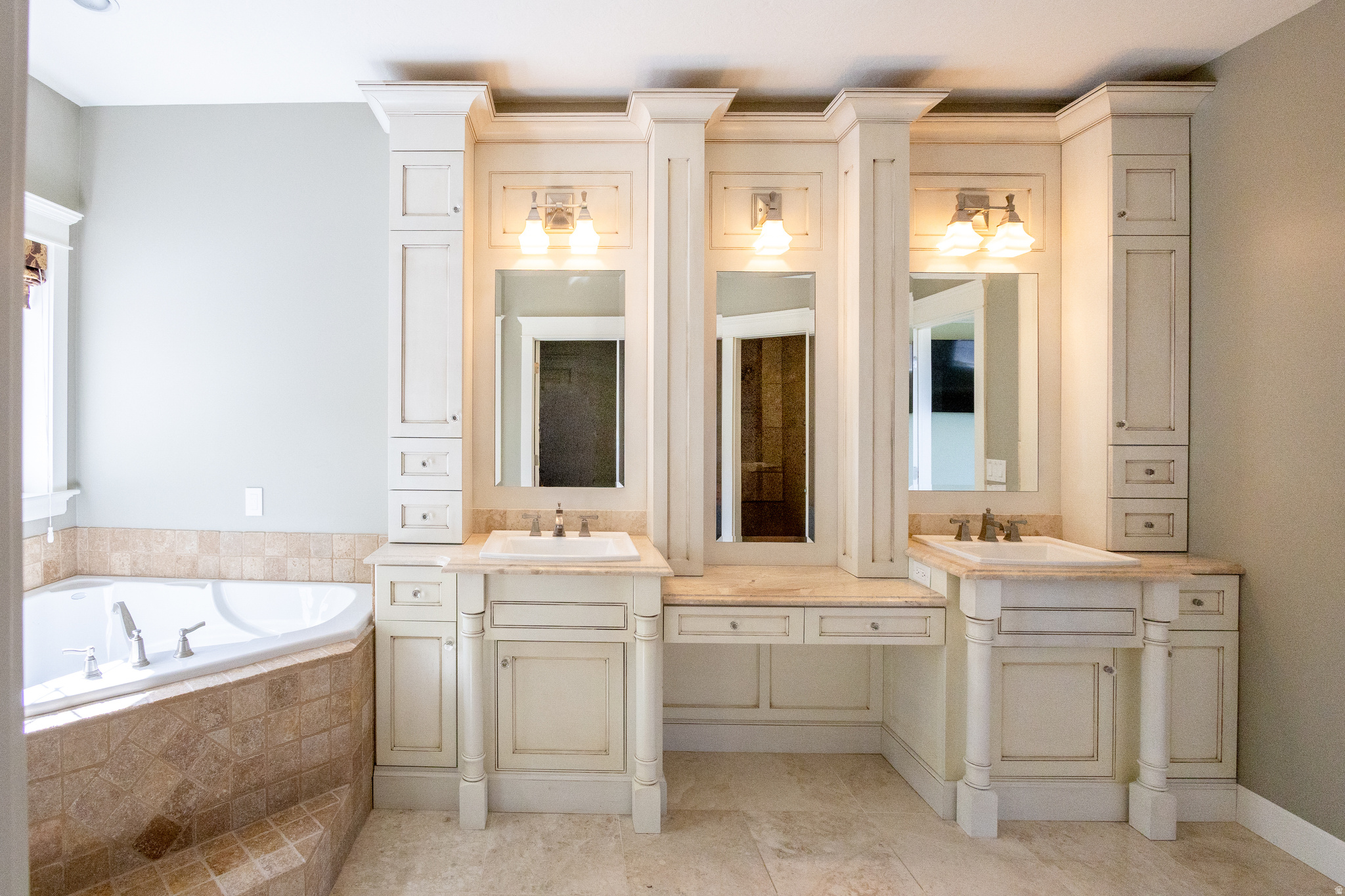 SMITHFIELD RIDGES SU - Residential