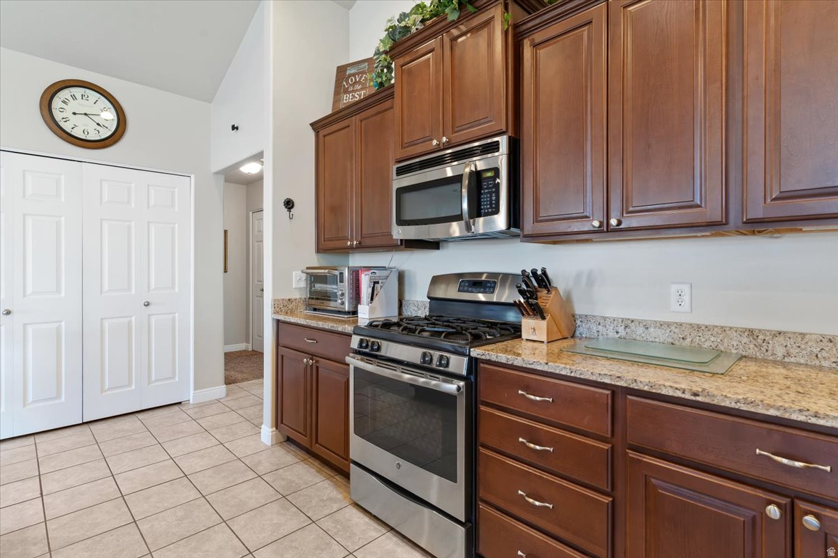 SUNSET PARK VILLAS - Residential