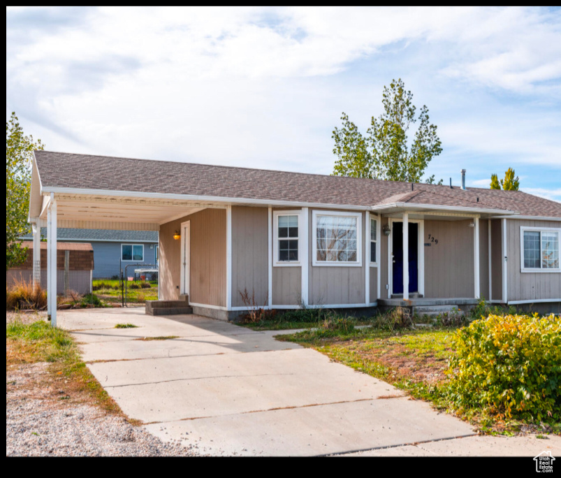 729 Timpie Rd, Tooele, Utah image 1