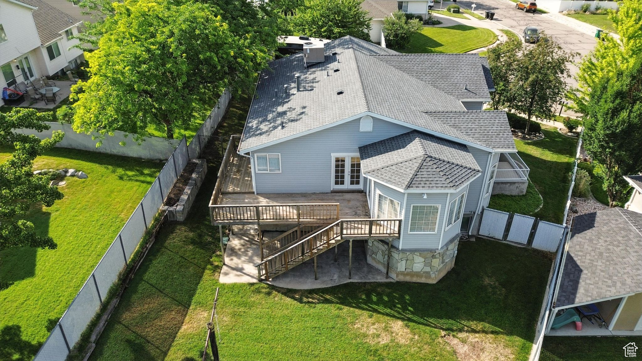 SHADOWBROOK - Residential