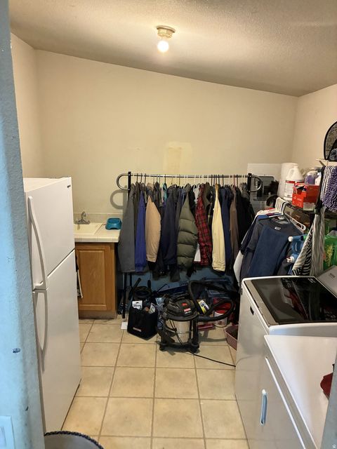 Tiny photo for 547 E 2000 N, Vernal, UT 84078 (MLS # 2169939)