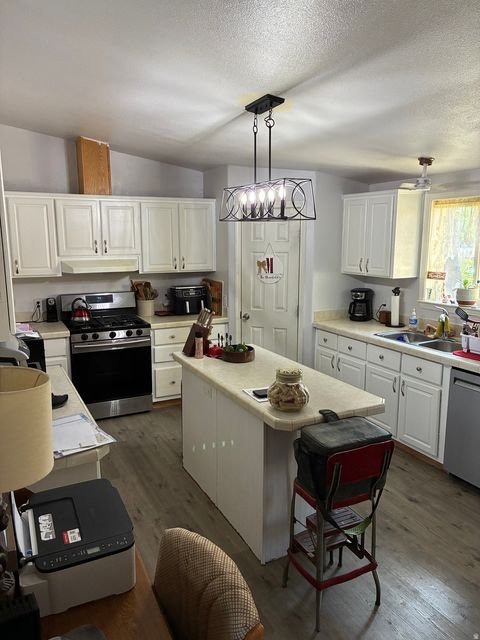Tiny photo for 547 E 2000 N, Vernal, UT 84078 (MLS # 2169939)