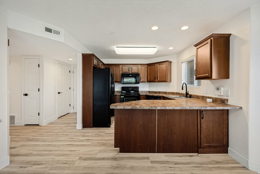 Photo of 90 E RESACA DR S #C-1, Sandy, UT 84070 (MLS # 2185407)