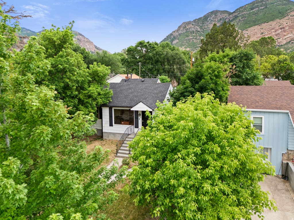 Photo of 2168 TYLER AVE, Ogden, UT 84401 (MLS # 2164156)