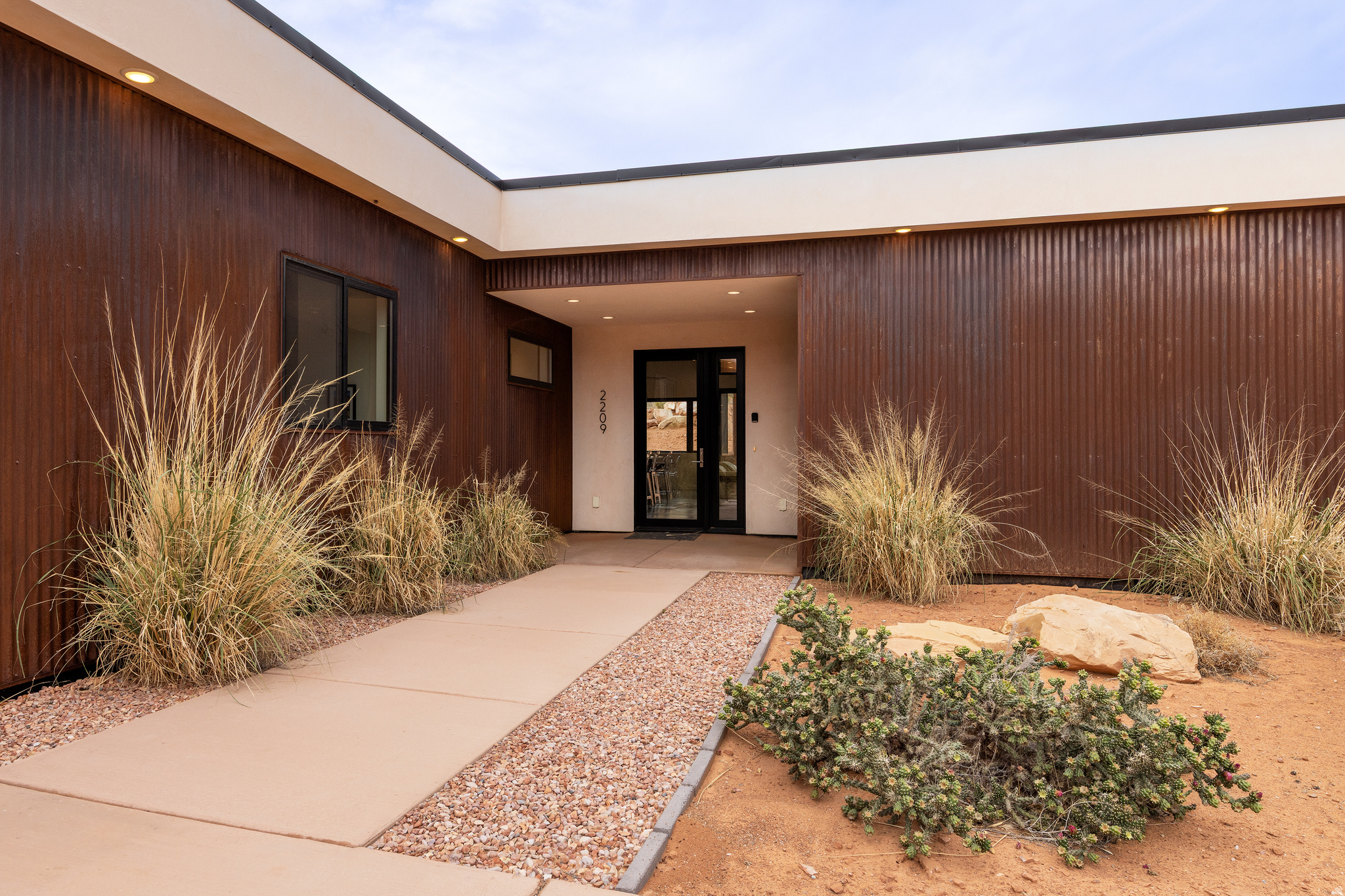 PUESTA DEL SOL - Residential