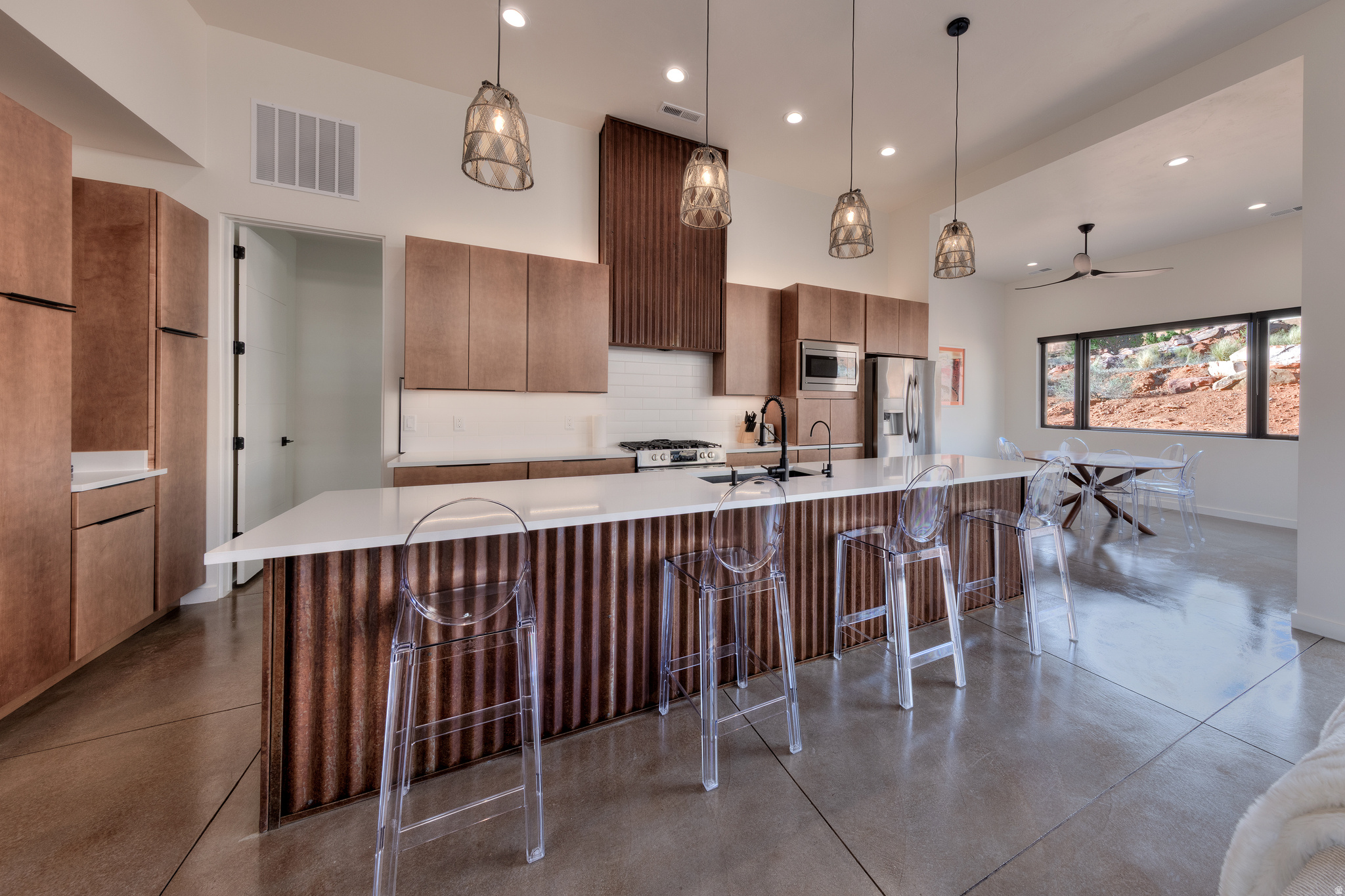 PUESTA DEL SOL - Residential