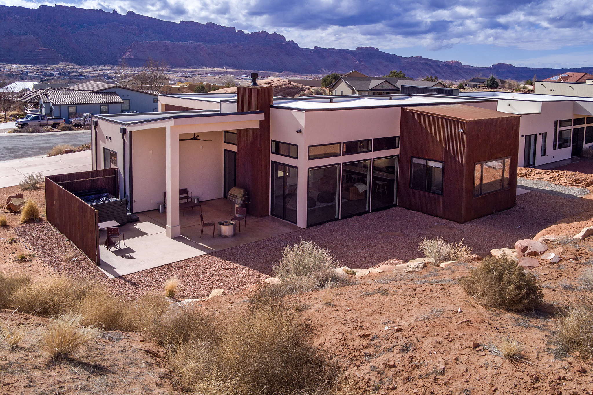 PUESTA DEL SOL - Residential