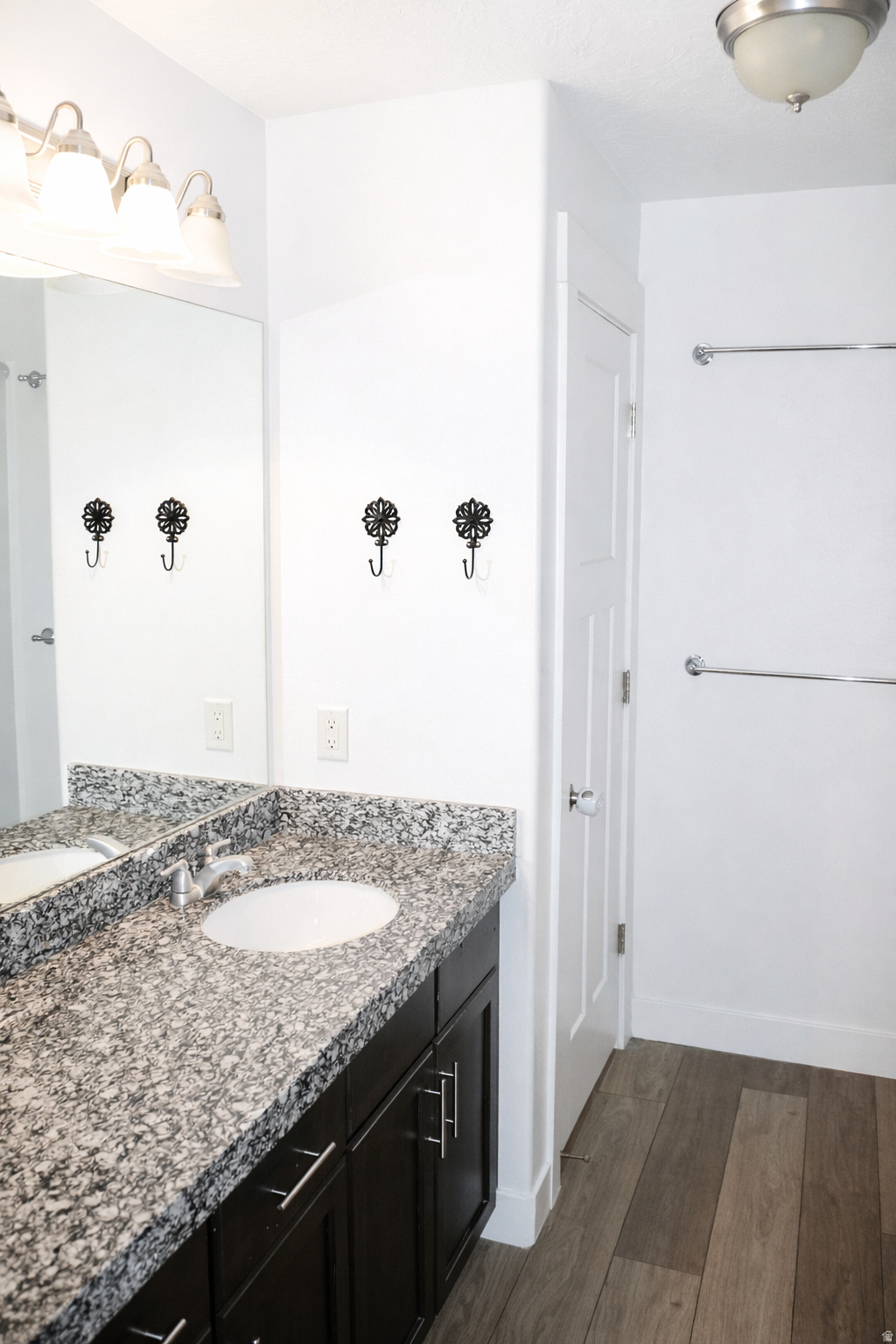 SILVERLAKE - Residential