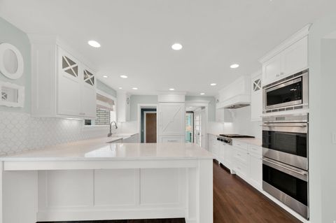 Tiny photo for 553 S DAVIS BLVD, Bountiful, UT 84010 (MLS # 2148660)