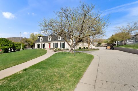 Tiny photo for 553 S DAVIS BLVD, Bountiful, UT 84010 (MLS # 2148660)