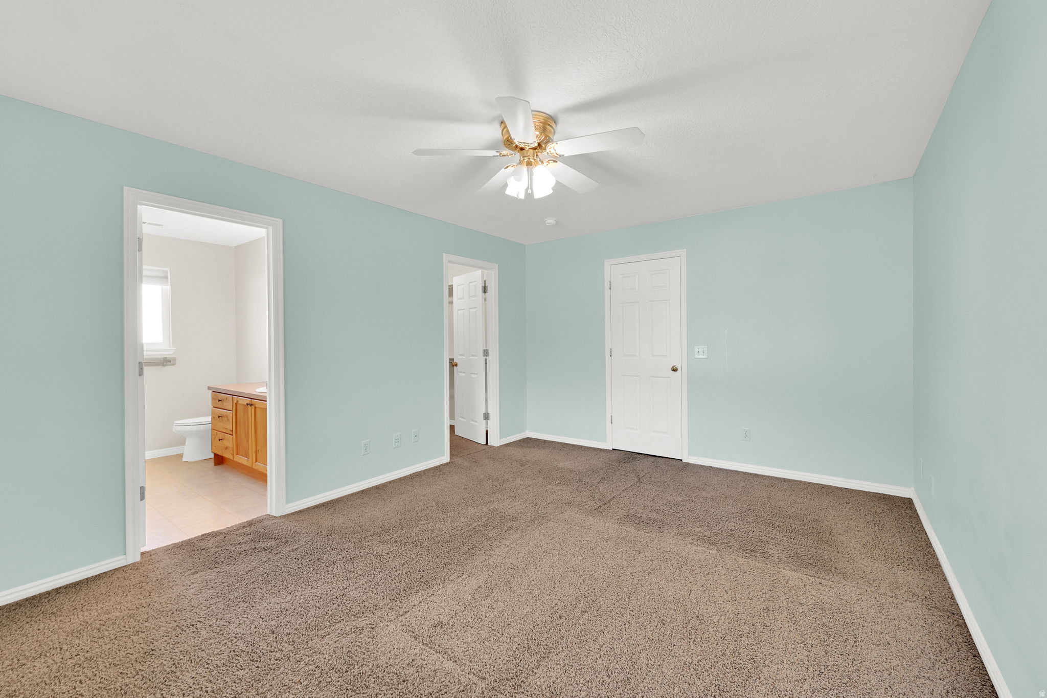 ROYLANCE FARMS - Residential Income