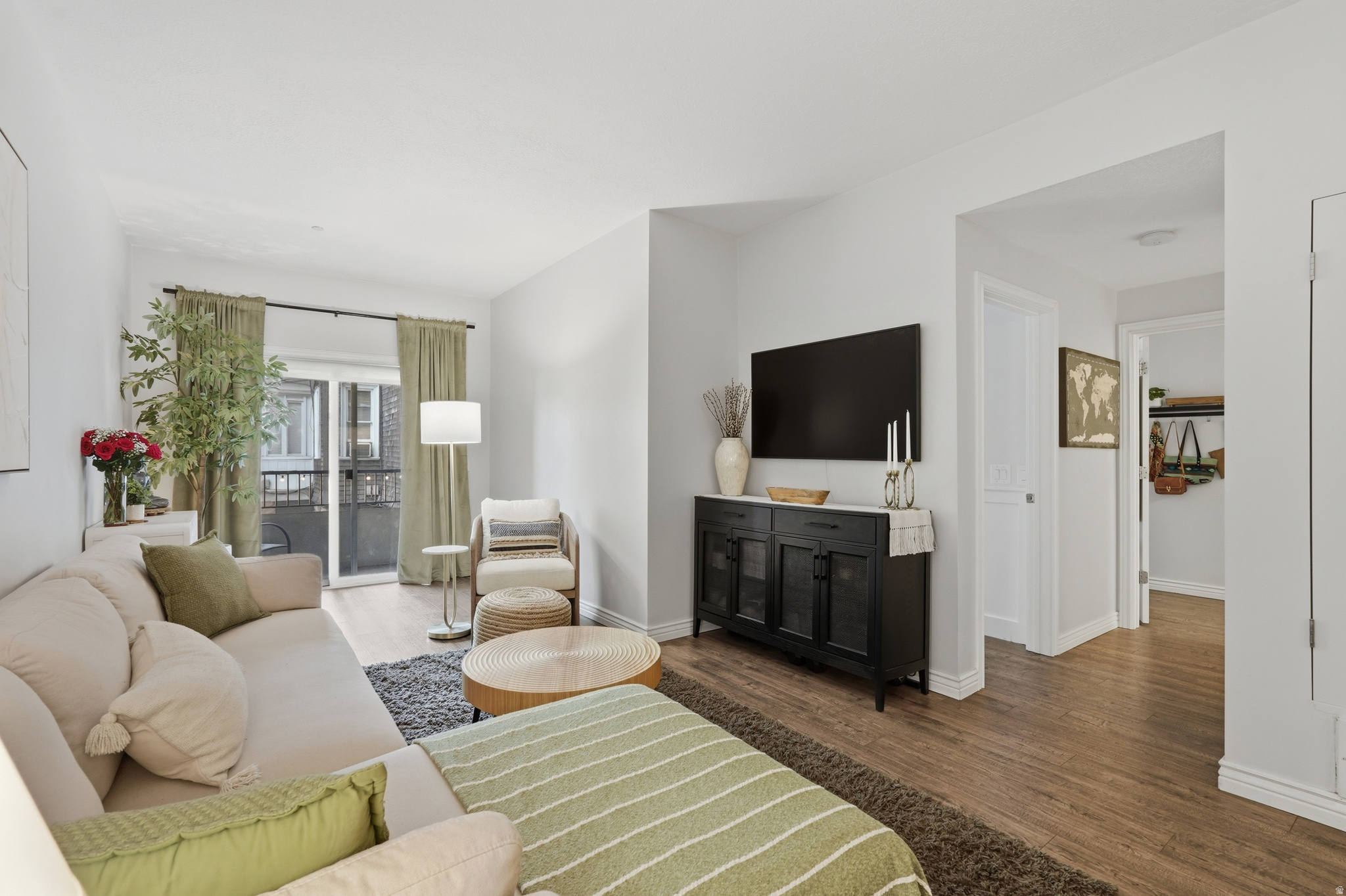838 CONDOS - Residential