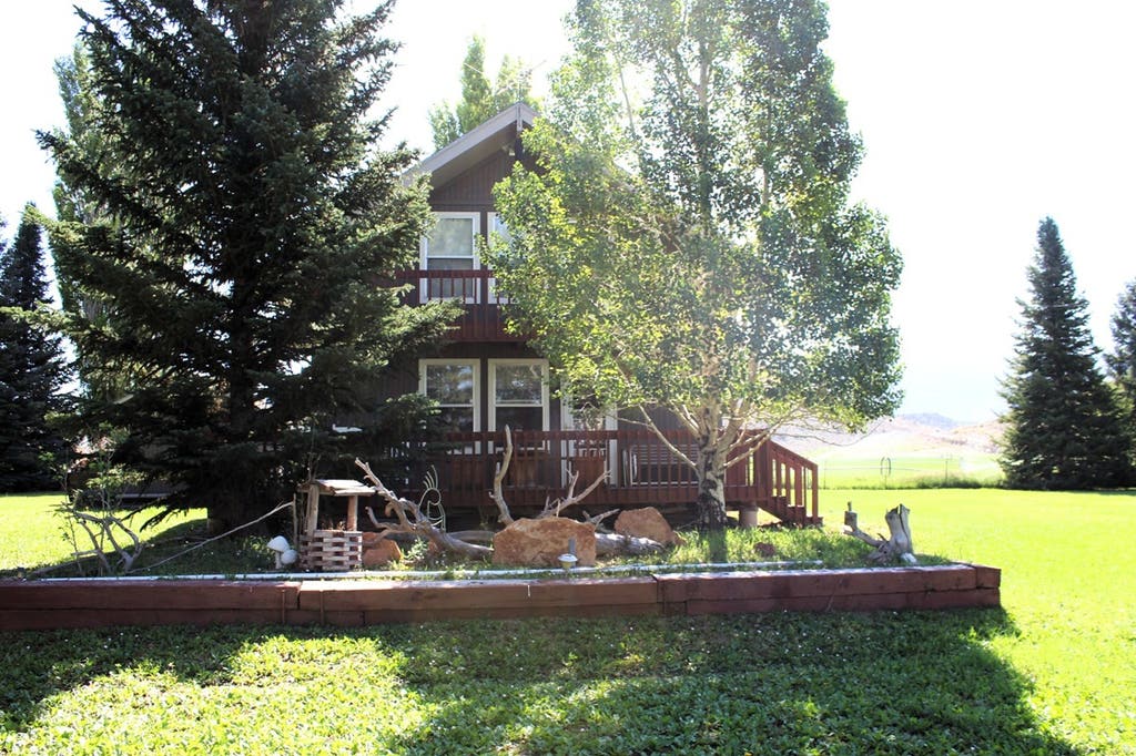 Photo of 202 N 1050 E, Fremont, UT 84747 (MLS # 2173913)