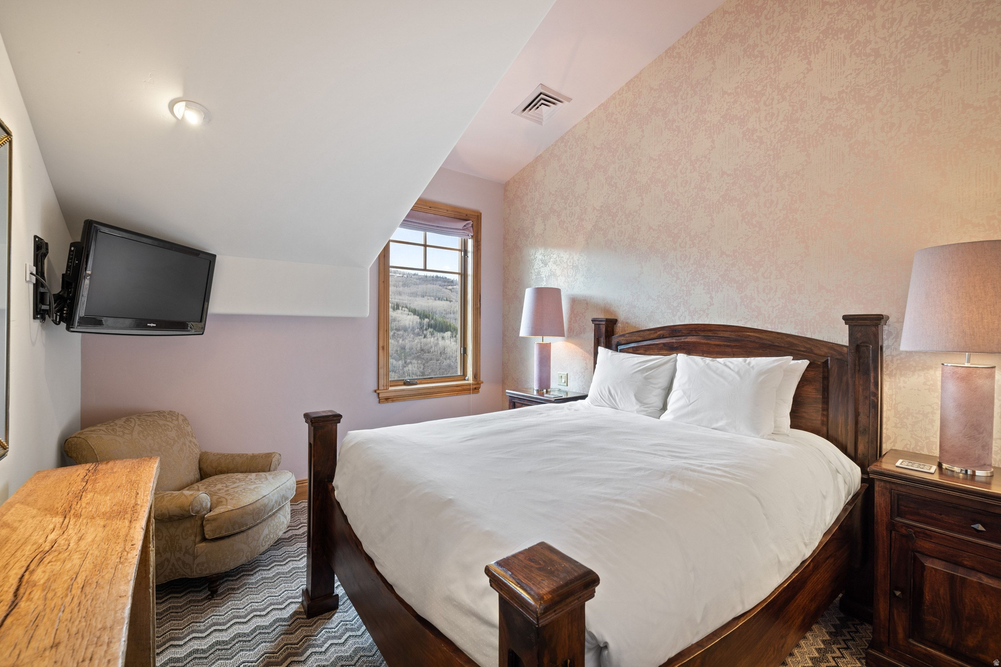SILVER STRIKE LODGE - Residential