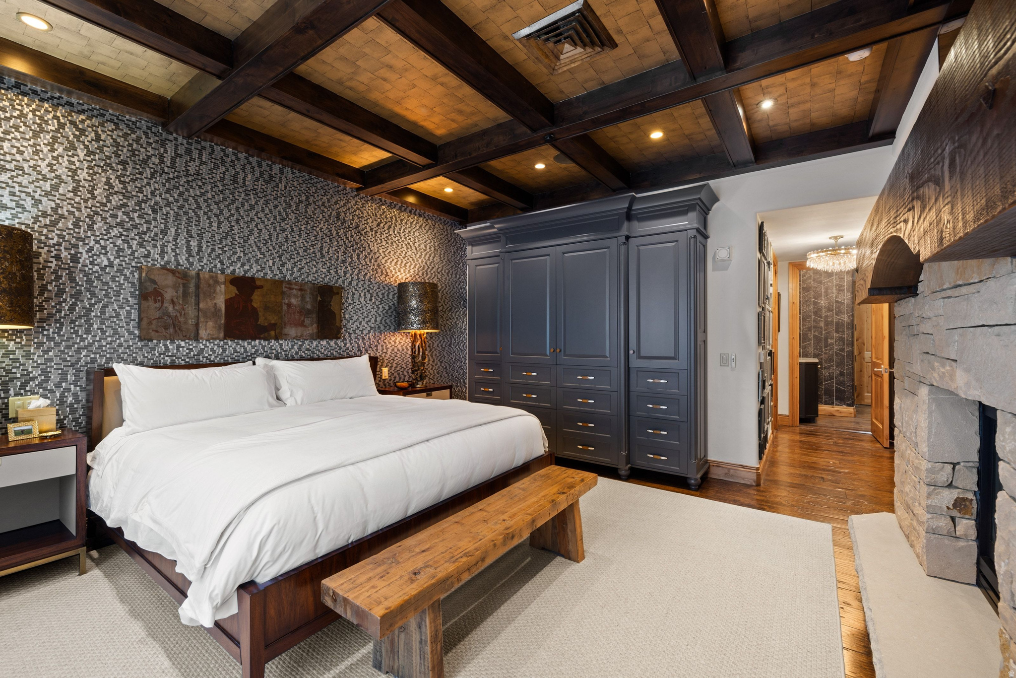 SILVER STRIKE LODGE - Residential