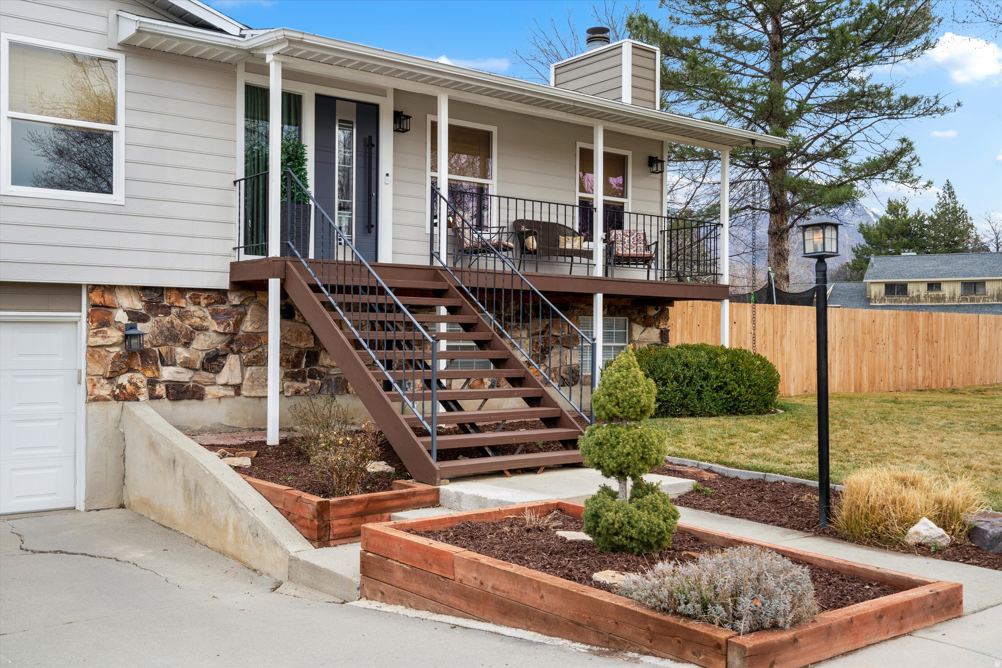 WHITE CITY #35 - Residential