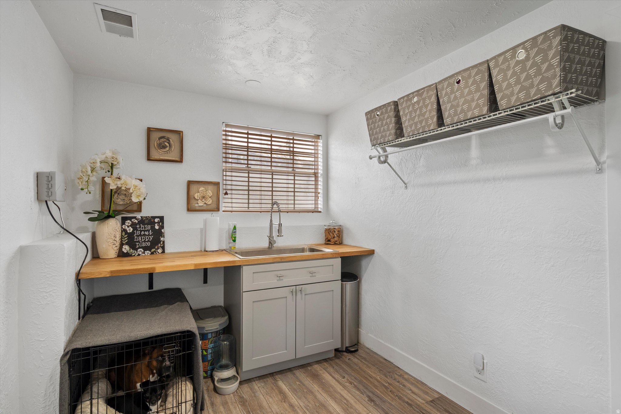 WHITE CITY #35 - Residential